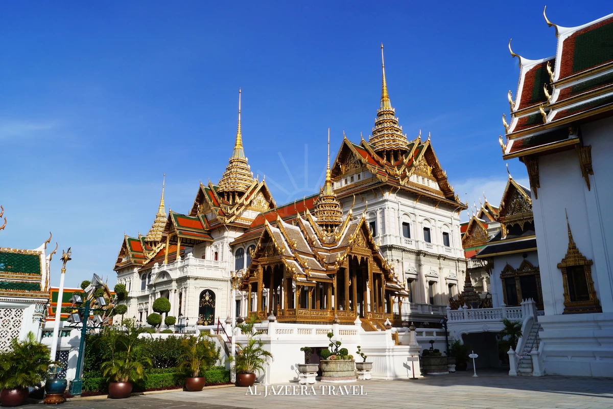 premium real estate viewing Thailand