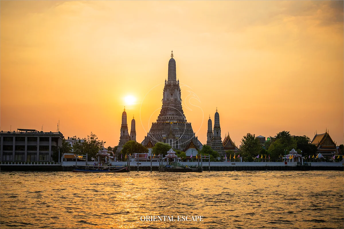 Chao Phraya River private cruise