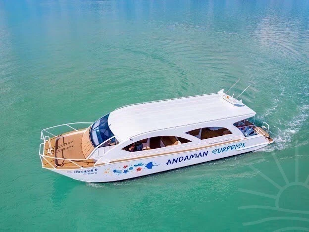 Phi Phi Maya Bamboo Catamaran Max 30
