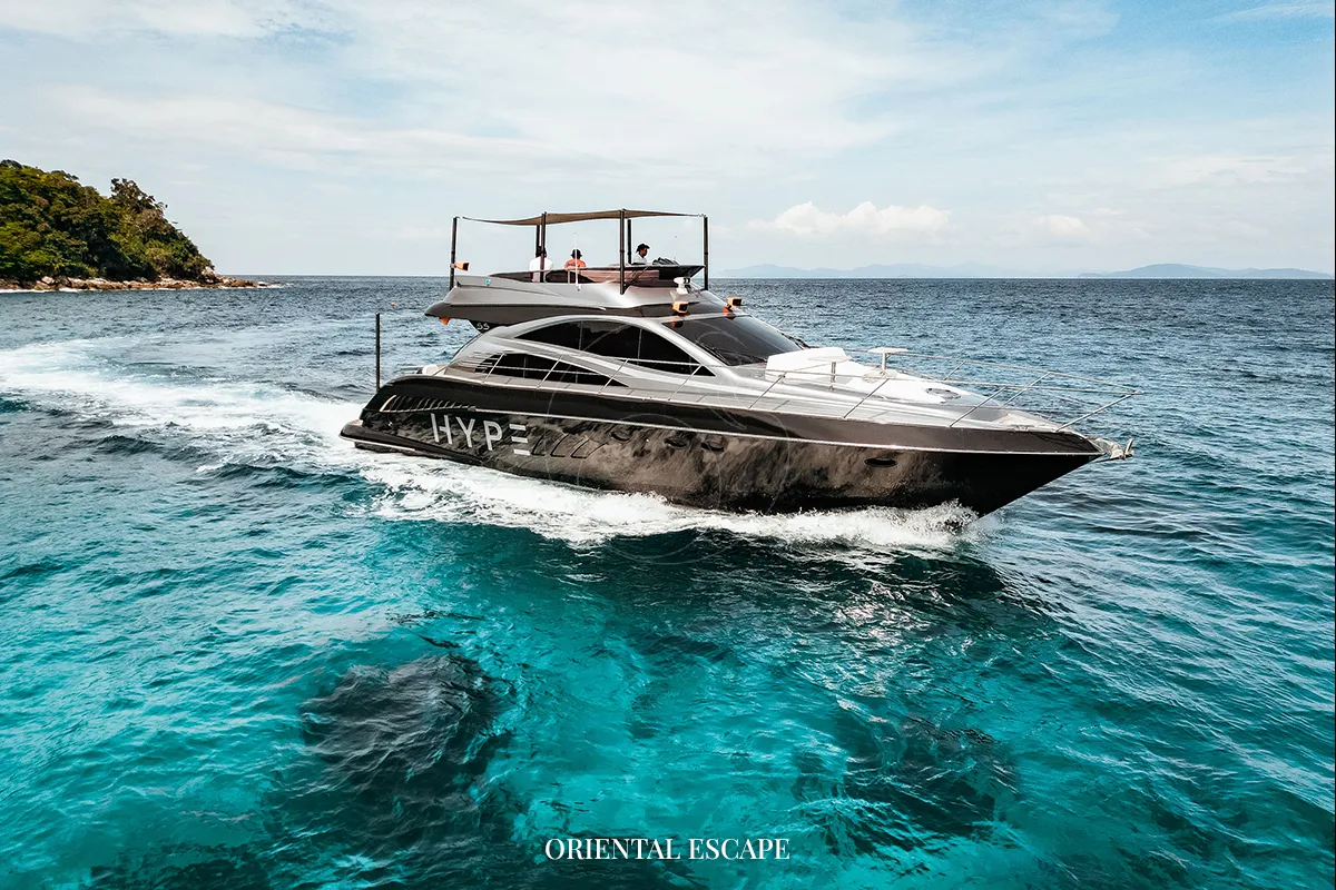 Hype Private Yacht