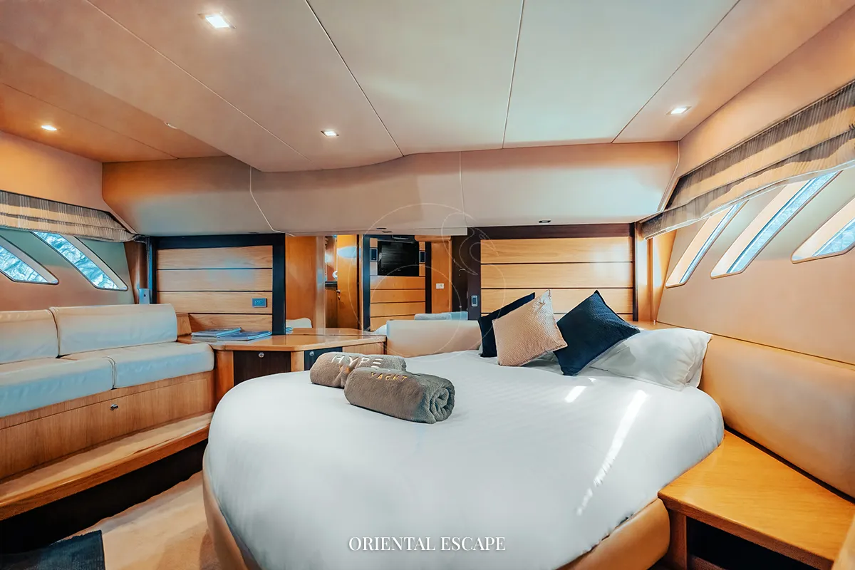 Hype Private Yacht