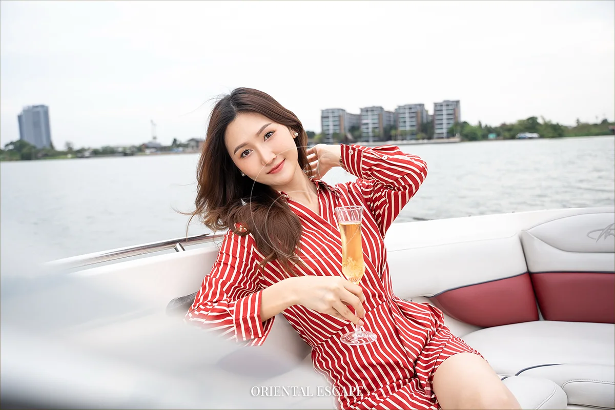 Bangkok sunset boat cruise