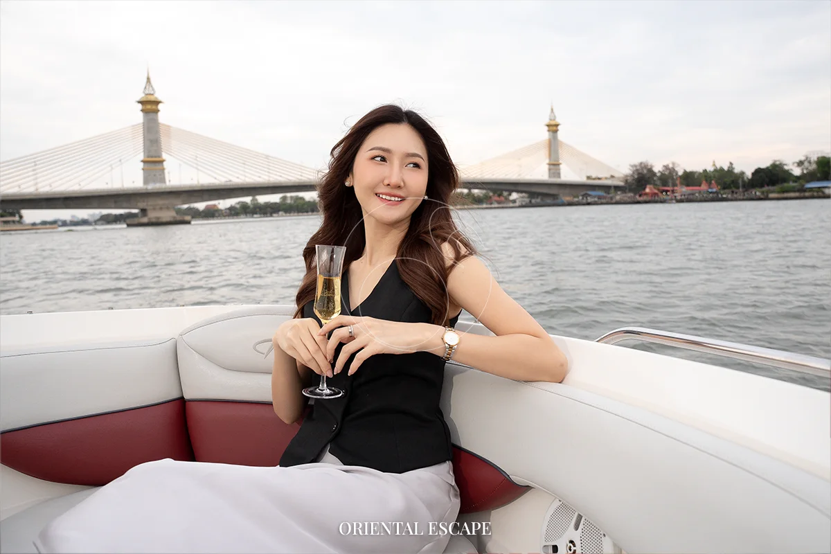 Luxury Bangkok private boat