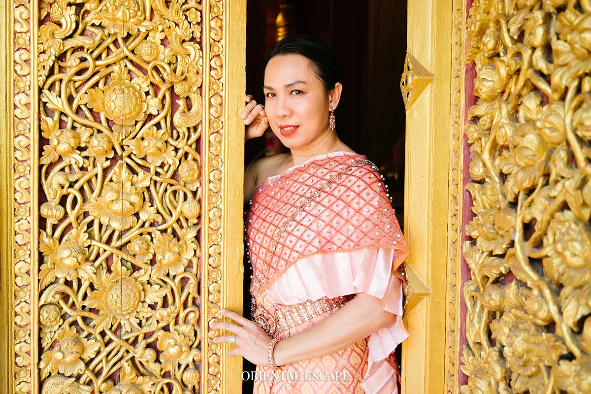 Traditional Thai Dress Photography Tour at Ancient City