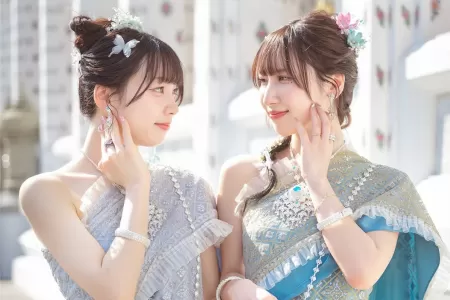 Sense of Thai: Wat Arun Thai Dress Photoshoot