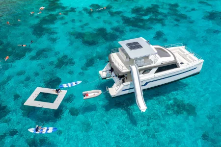 Phi Phi Maya Maiton Indigo Catamaran  ตัวเลือกที่สั้นกว่า: